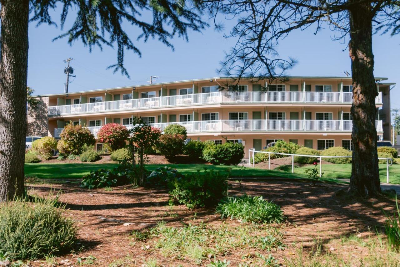 Riverfront Inn Roseburg Zewnętrze zdjęcie